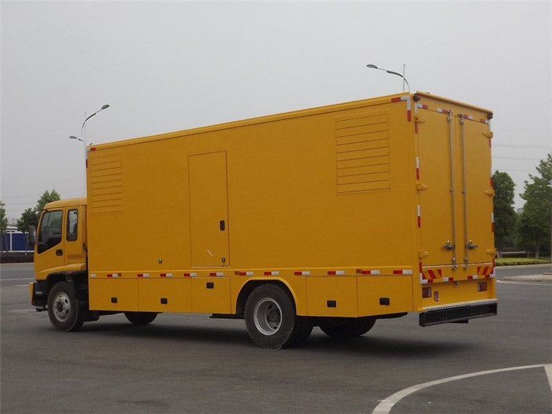 大关租赁发电机-柴油发电机组机房烟管的布置与安装