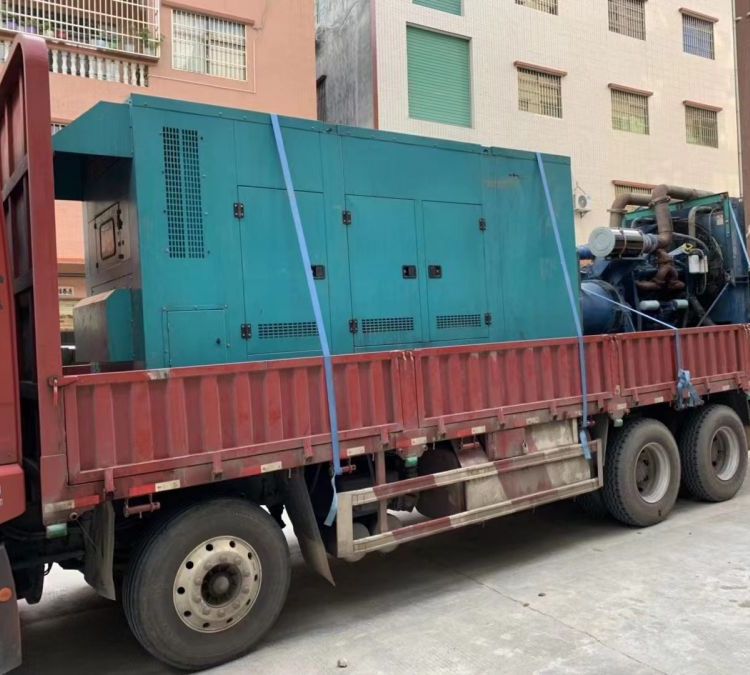 大关如何在不同负载率下确保 400KW 柴油发电机组的正常运行？